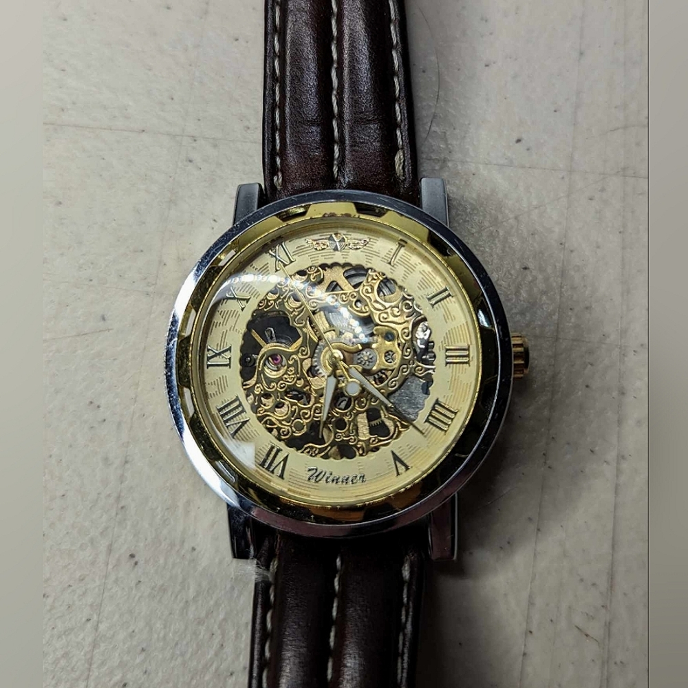 Winner Men's Leather Self Winding Watch